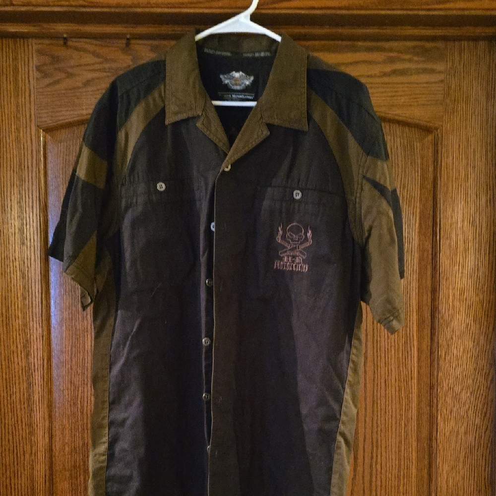Men's Casual Button Down Shirt - Black and Brown